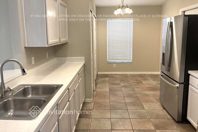 Building Photo - 4821 Sabal Harbour Dr