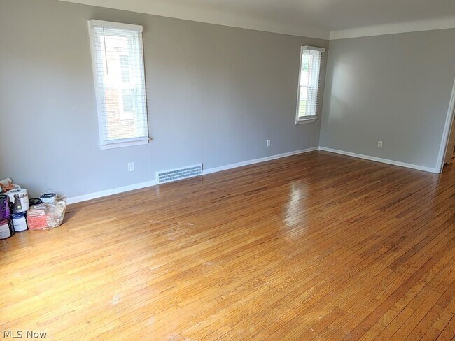 Building Photo - 4102 Verona Rd