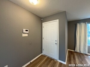 Building Photo - 9011 Laguna Falls