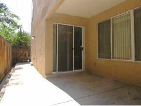 Building Photo - Amazing Mountain Views! Awesome Townhouse ...