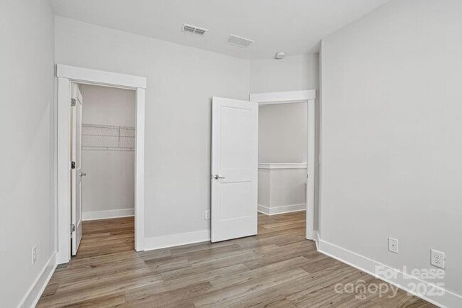 Building Photo - 4375 Raleigh St