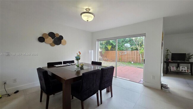 Building Photo - 15856 SW 112th Terrace