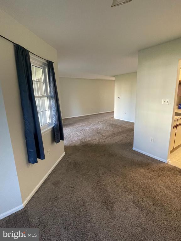 Building Photo - 230 Loring Ct