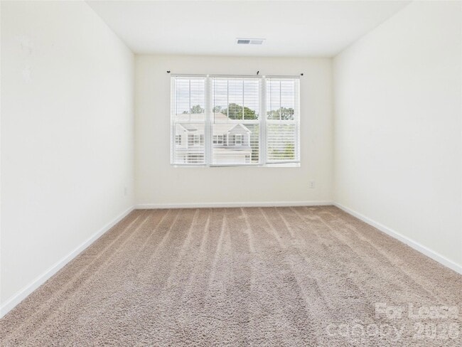 Building Photo - 2794 Yeager Dr NW