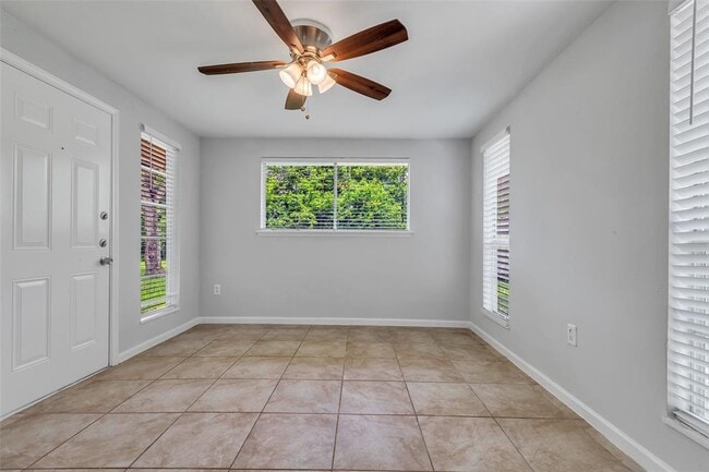 Building Photo - 12331 Flushing Meadows Dr