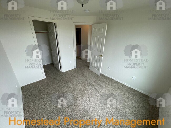 Building Photo - 166