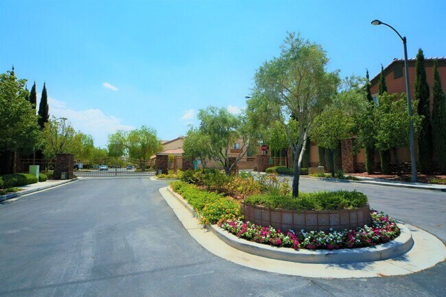 Building Photo - 5991 Bassio Ave