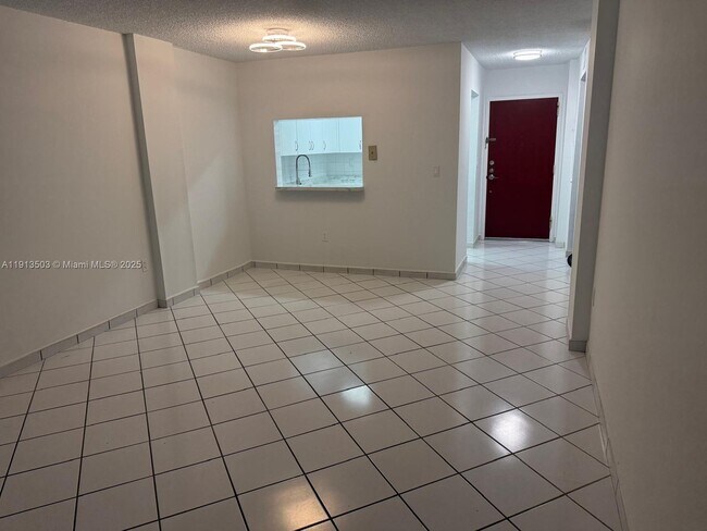 Building Photo - 1800 NW 24th Ave