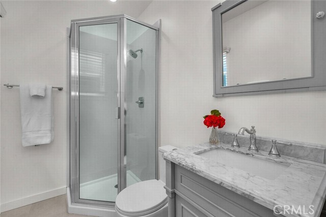 Building Photo - 782 N Almar Ave