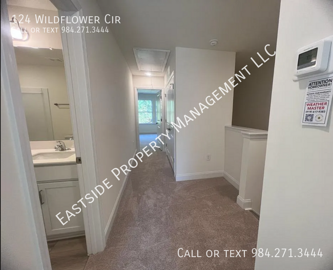 Building Photo - 124 Wildflower Cir