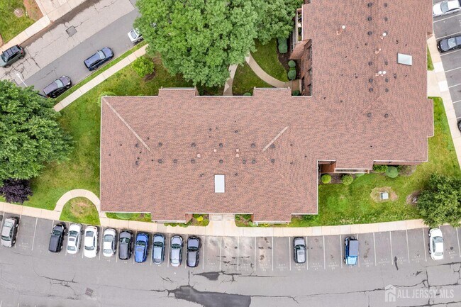 Building Photo - 101 Beverly Hl Ter