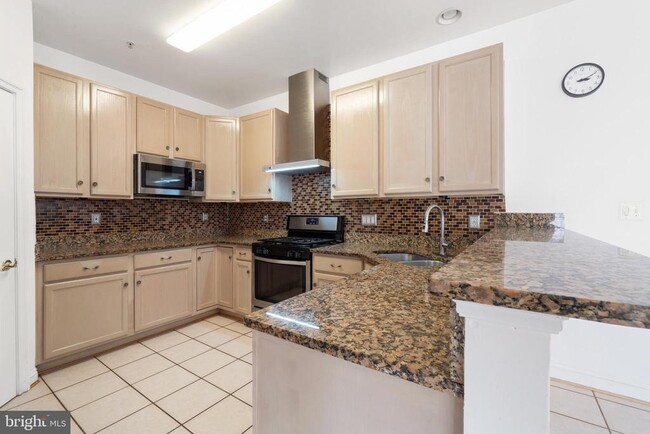 Building Photo - 5917 Perfect Calm Ct