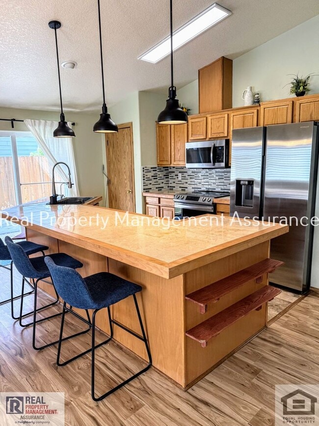 Building Photo - 2383 SE 61st Ln