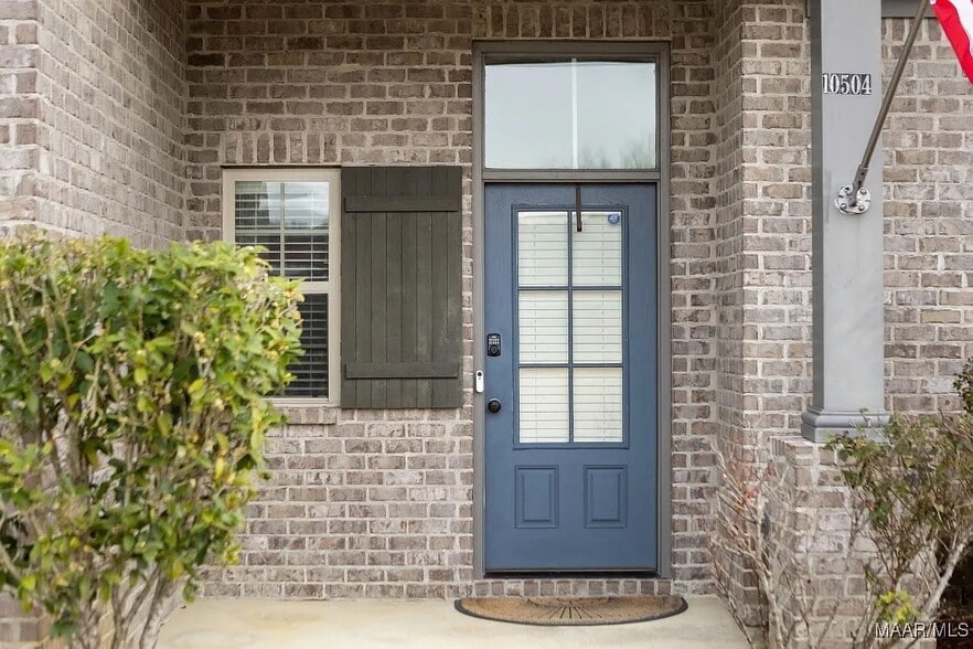 Building Photo - 10504 Duncannon Trl