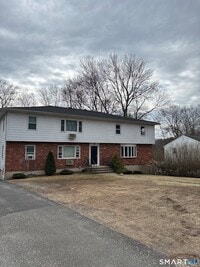 Building Photo - 220 French St