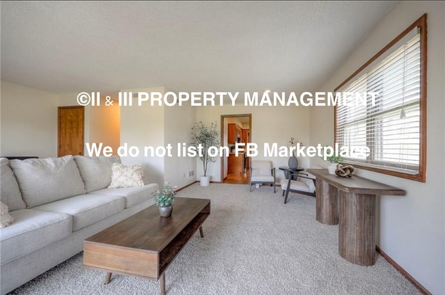 Building Photo - 1101 Jeff Cir