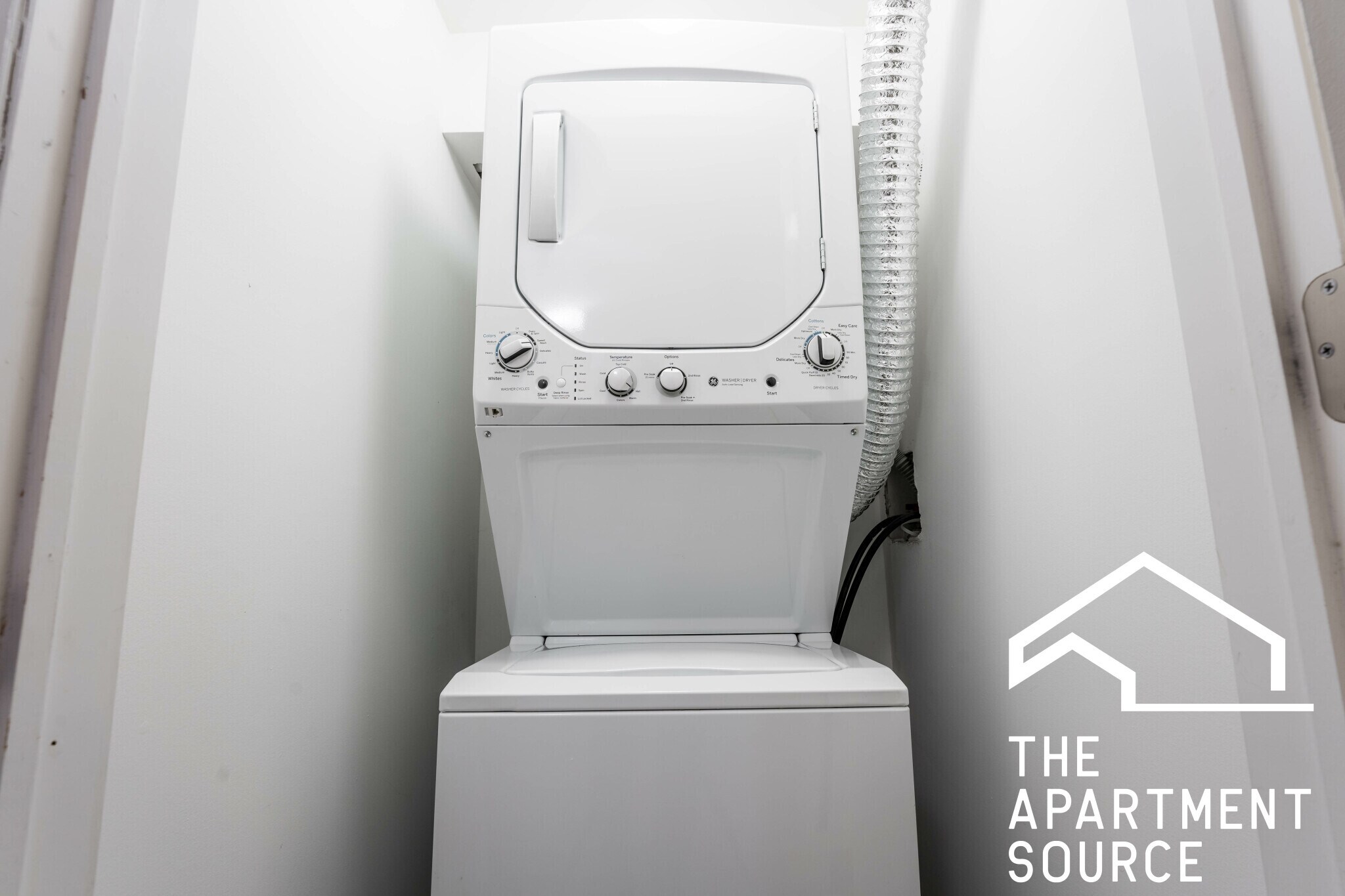 Building Photo - 3709 N Wilton Ave