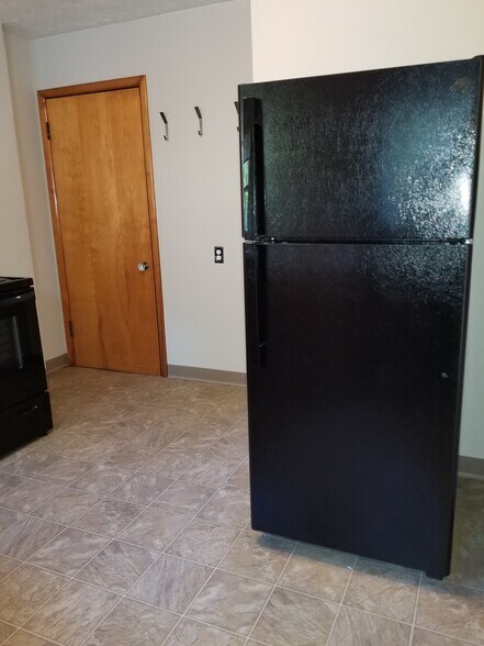 Kitchen - 415 N 7th St