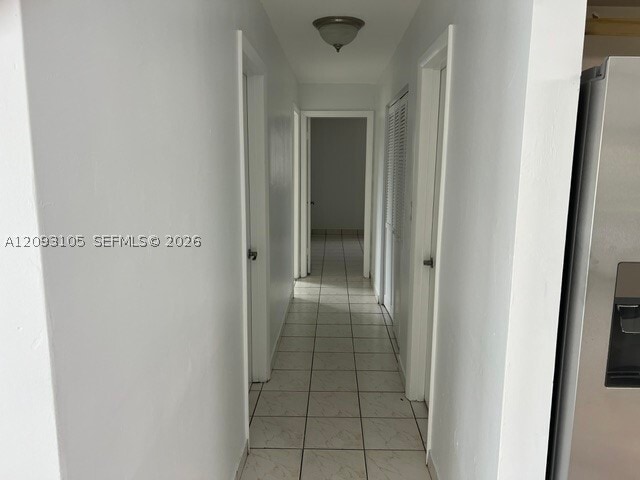 Building Photo - 1546 W 77th St