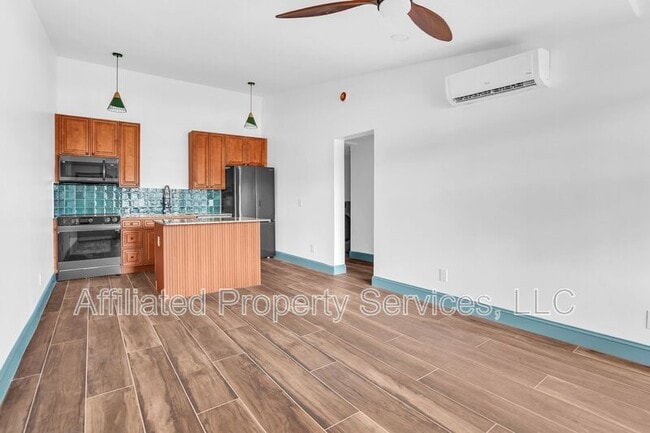 Building Photo - 4011 36th Ct