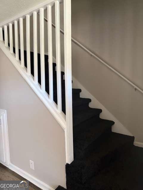 Building Photo - 1459 Forest Villa Dr NW