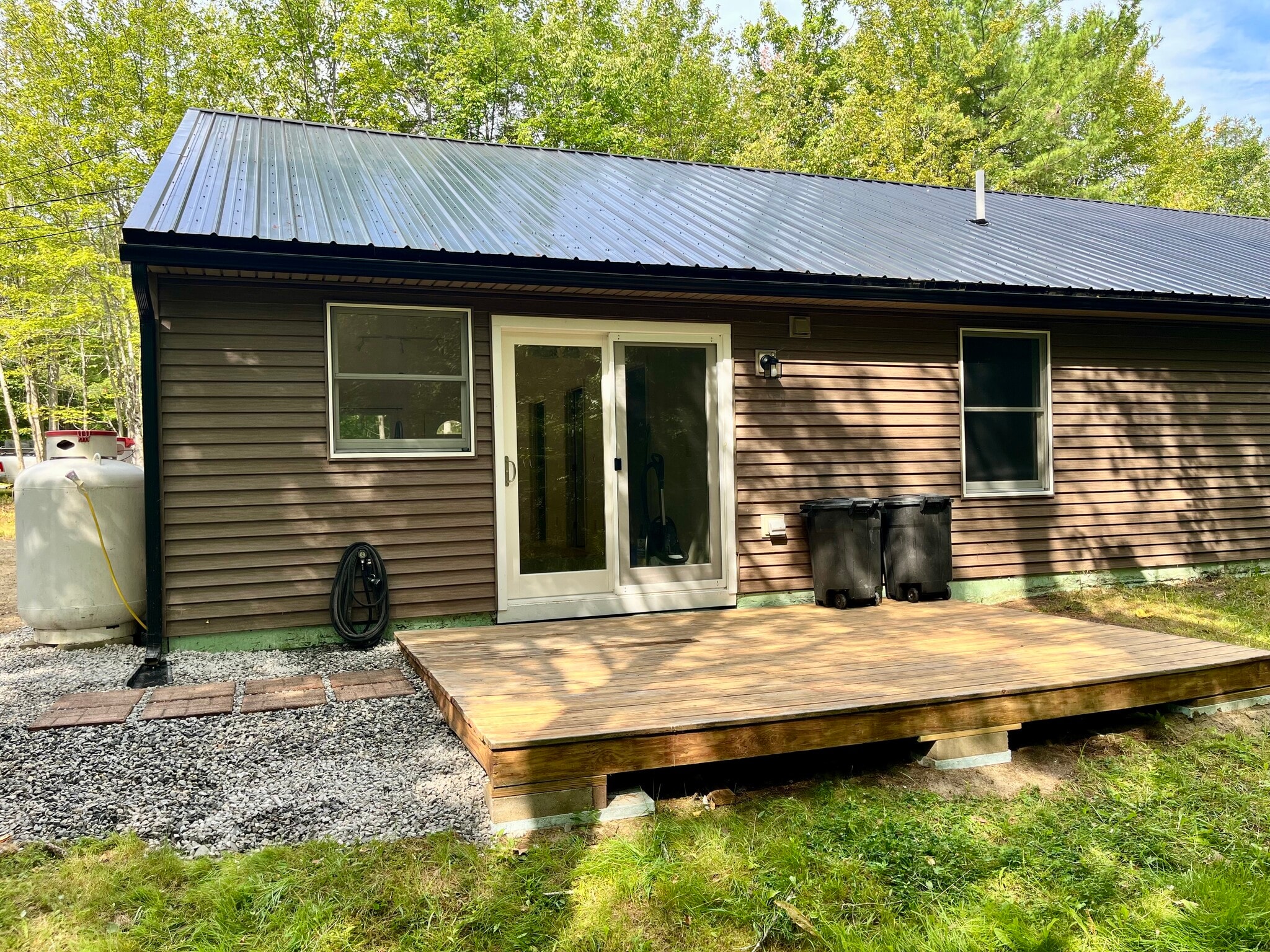 Building Photo - 648 Sturtevant Hill Rd