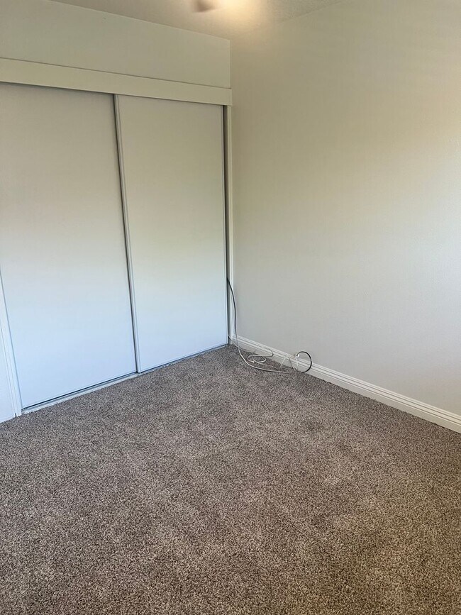 Building Photo - Welcome to the East Whittier 3 Bedroom House.