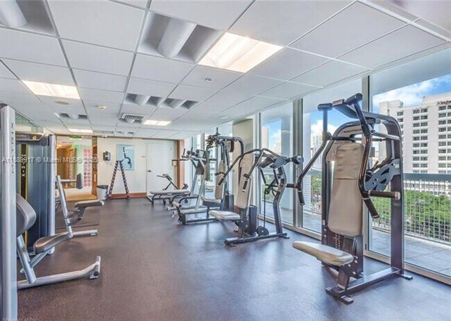 Building Photo - 41 SE 5th St