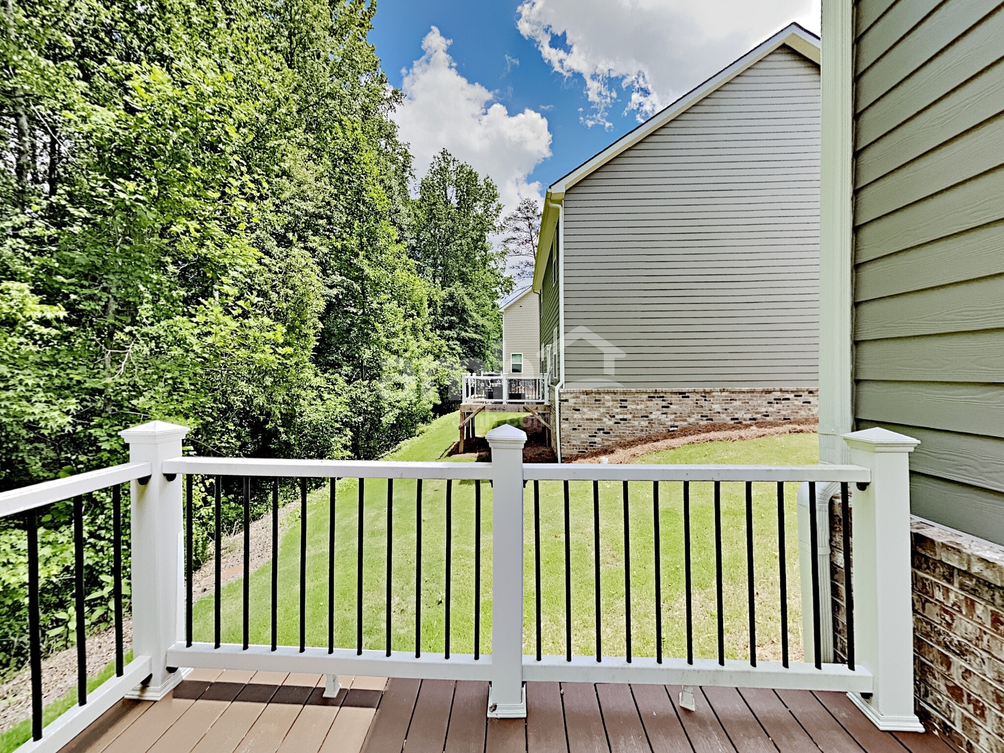 Building Photo - 3358 Okelly Dr