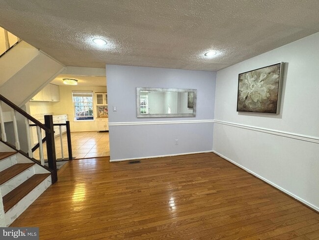 Building Photo - 6505 Field Master Dr