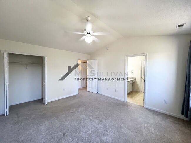 Building Photo - 4504 Conklin Dr