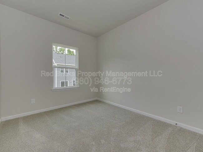 Building Photo - 1011 Ketchum Ct