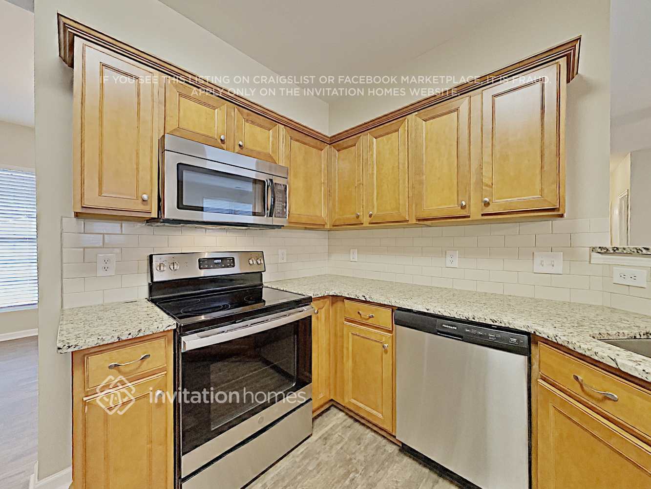 Building Photo - 1009 Tiger Eye Ave