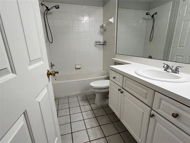Building Photo - 2013 Tizewell Cir