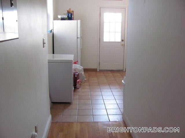 Building Photo - 33 Egremont Rd