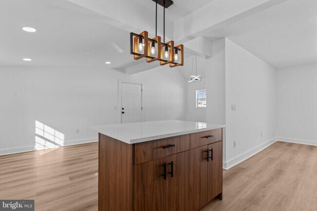 Building Photo - 139 Ivy Hill Rd