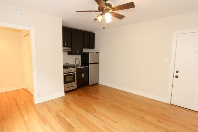 Building Photo - 617 W Patterson