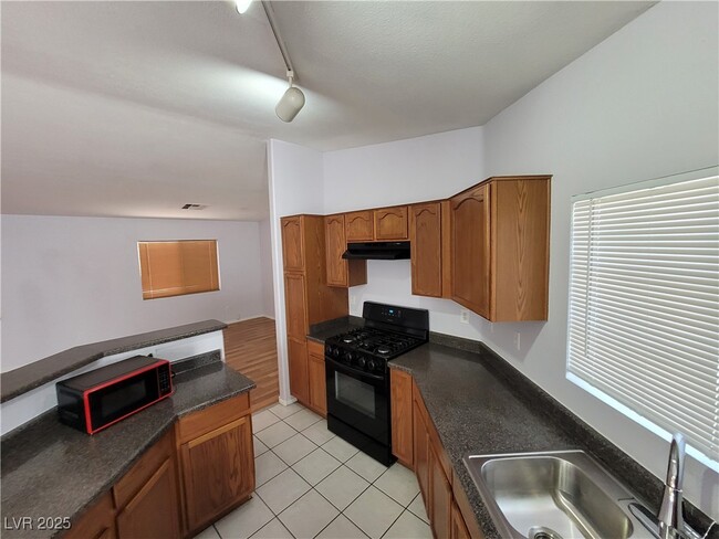 Building Photo - 5228 Mineral Lake Dr