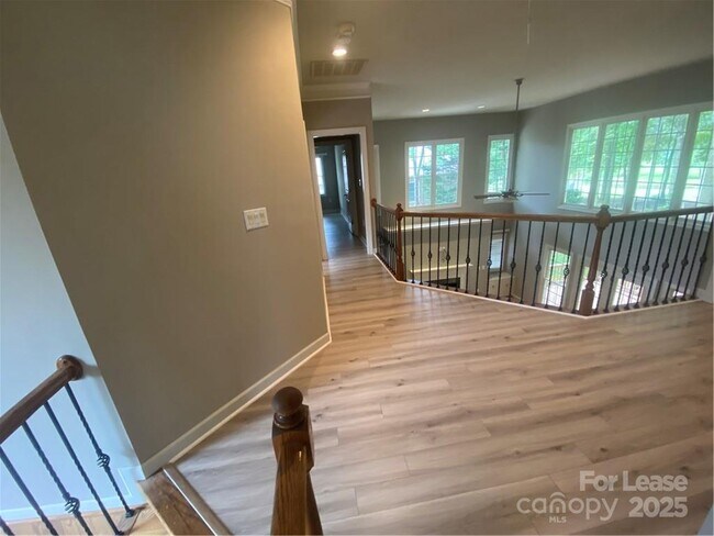 Building Photo - 8730 Devonshire Dr