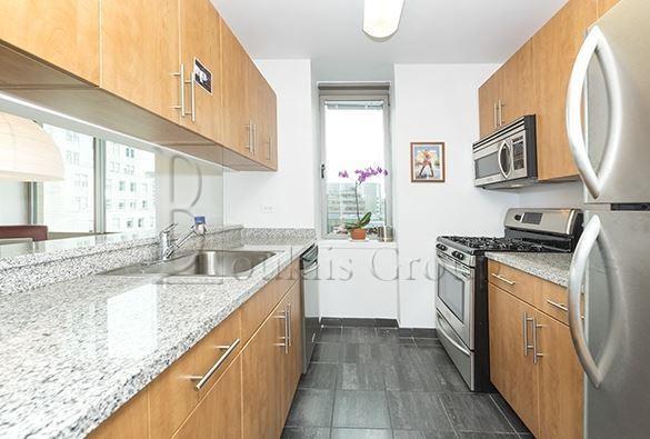 Building Photo - 4 bedroom in NEW YORK NY 10038