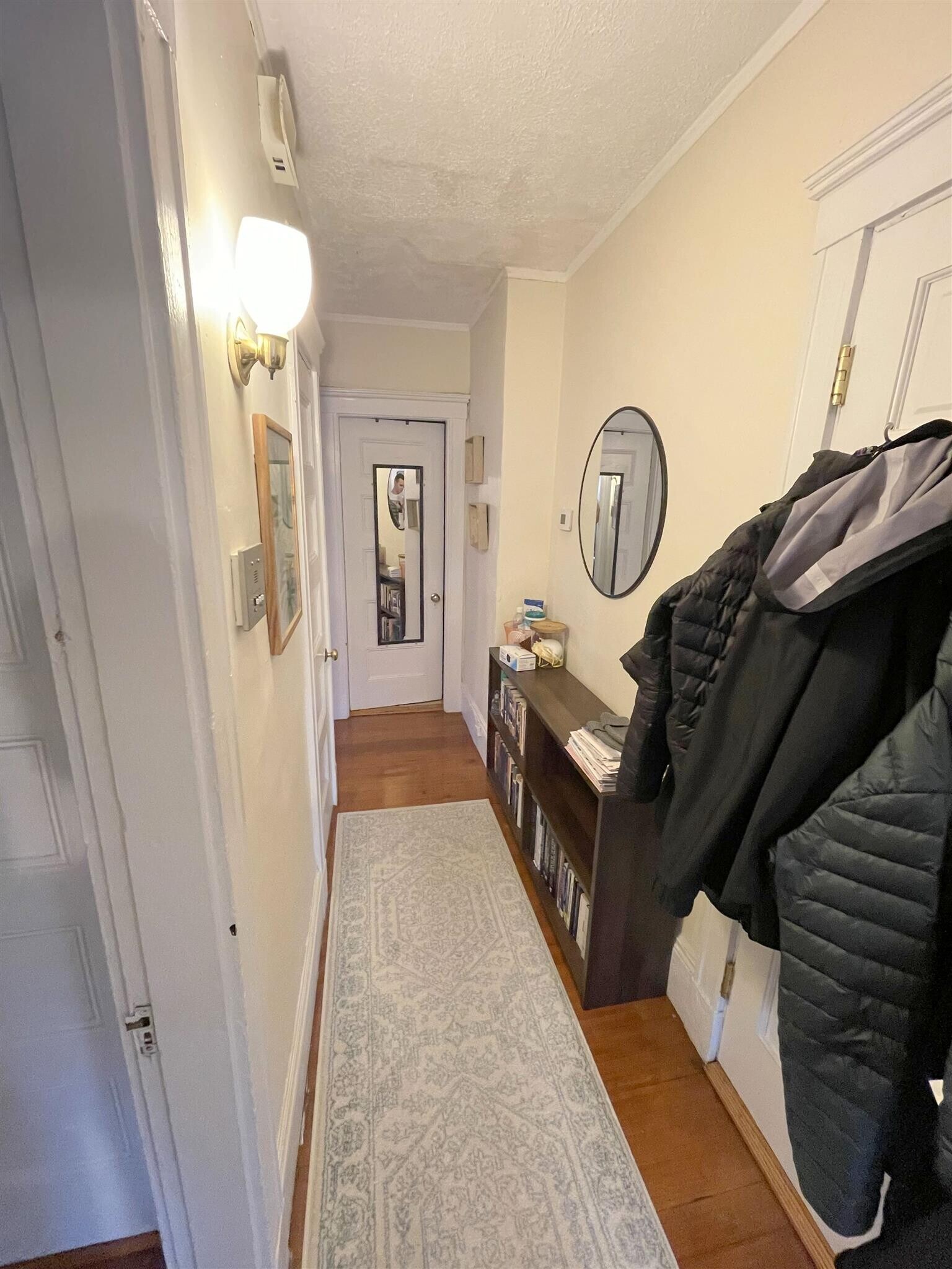 Building Photo - 8 Sanborn Ave