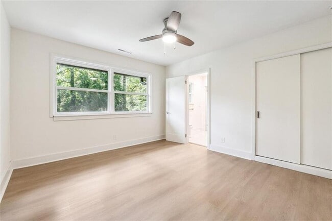 Building Photo - 1568 Niskey Lake Trail SW