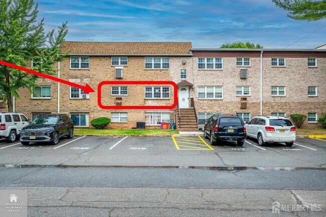 Building Photo - 434 College Dr