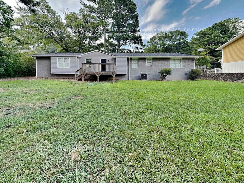 Building Photo - 6411 Edenfield Dr