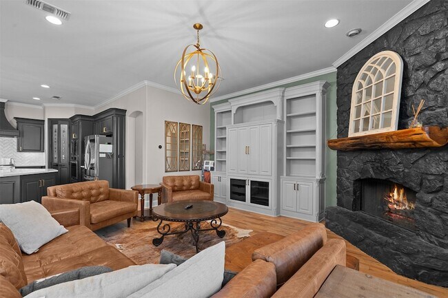 Building Photo - 1621 Hidden Bluff Ct