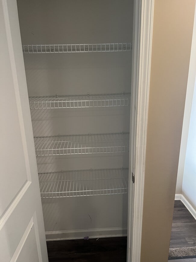 Building Photo - 3751 M.L.K. Jr Dr SW