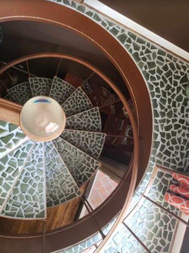 Inside Spiral - 6042 Averill Way