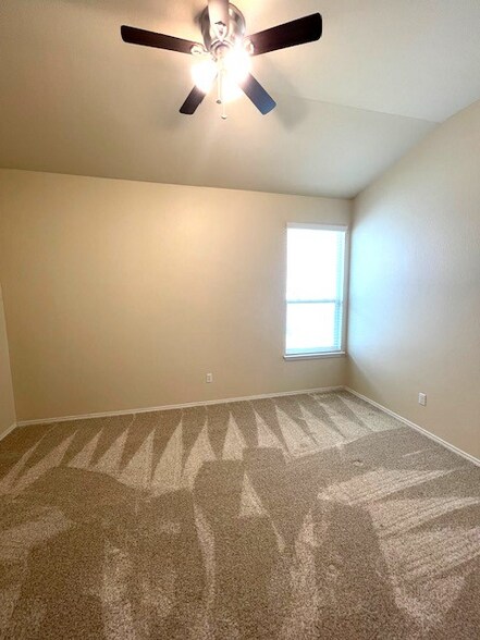 Building Photo - 6512 La Sol Ln