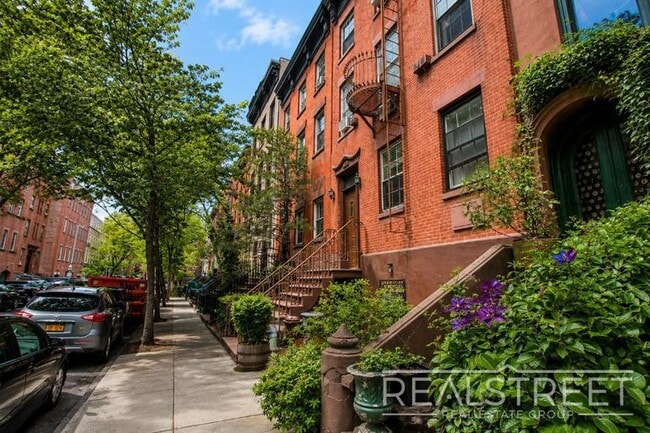 Floorplan - 283 Sackett St