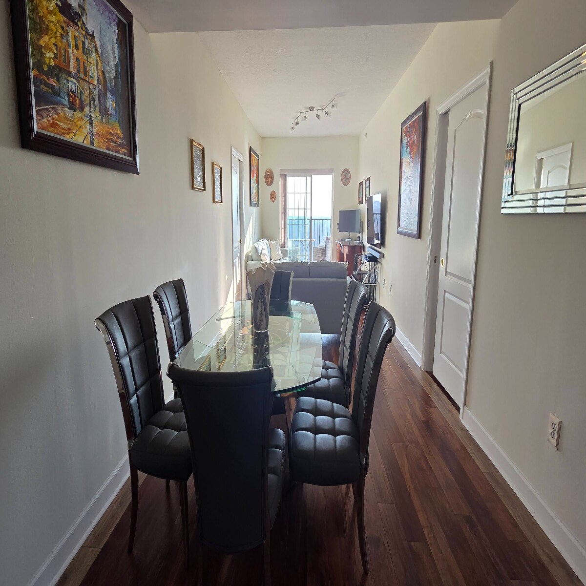 Building Photo - 195 14th St NE